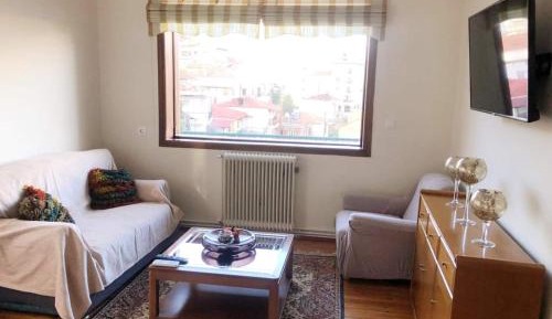 Two-Bedroom Deluxe Apartment with Balcony