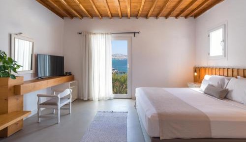 Bungalow with Sea View
