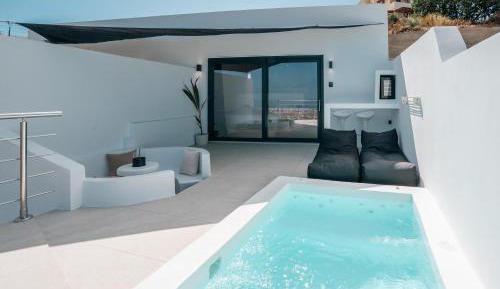 Junior Suite with Private Pool