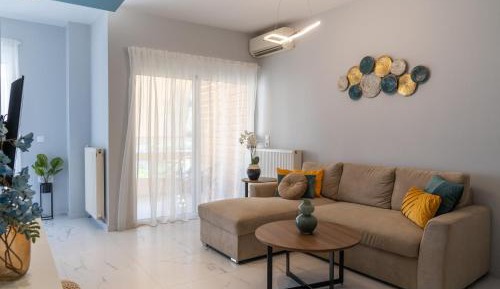 One-Bedroom Apartment - Sea Side