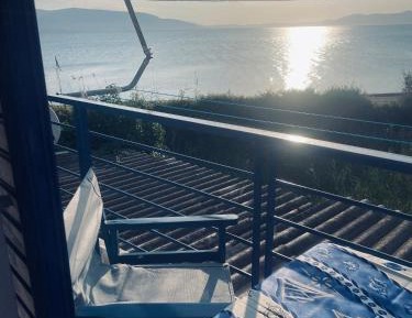 One-Bedroom Apartment with Balcony and Sea View