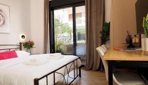 Studio with Terrace