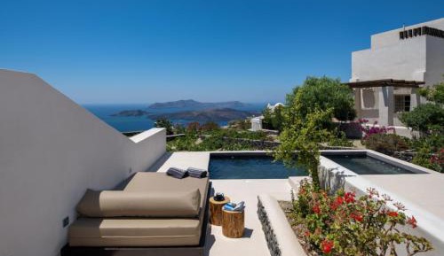 Junior Suite with Private Pool