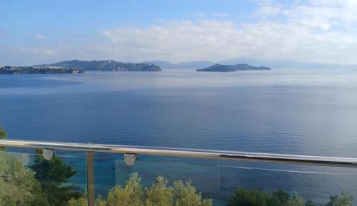 Three-Bedroom Apartment with Sea View