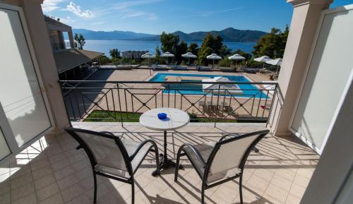 Double or Twin Room with Sea View