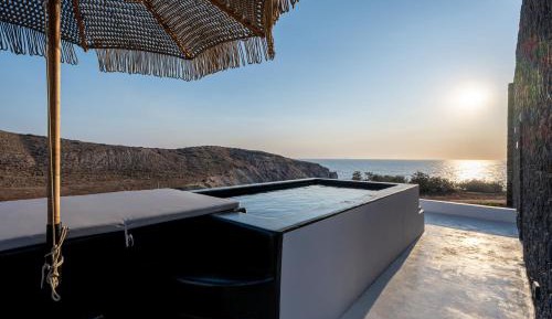 Aetheria with private private pool & sea view
