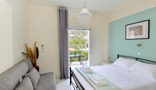 Studio (2 Adults)