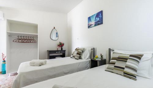 Standard Twin Room with Garden View