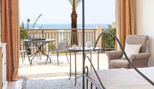 Family Bungalow Side Sea View
