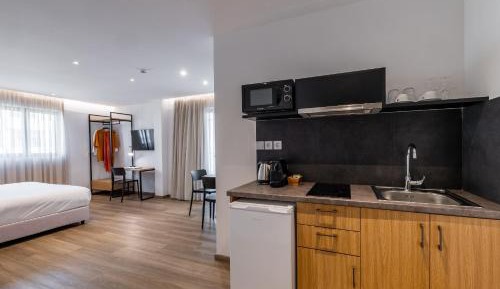 Standard Studio with Balcony