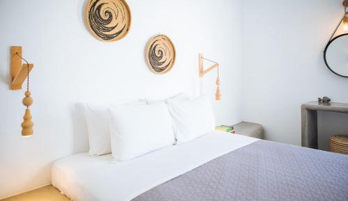 Superior Suite with outdoor Jacuzzi and Sea view