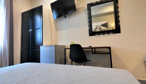 Superior Double Room with Private Bathroom