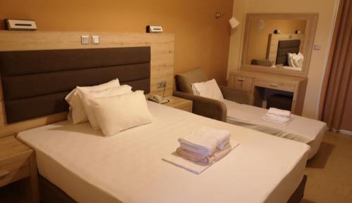 Triple Room with Shower