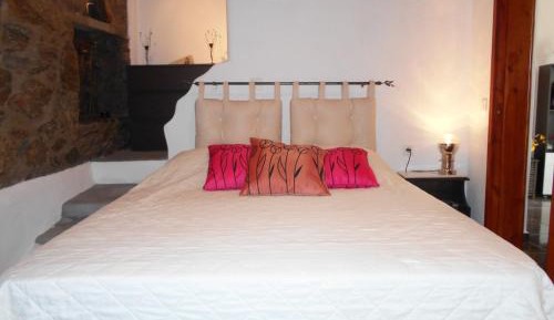 Superior One Double Bedroom Studio Sea View