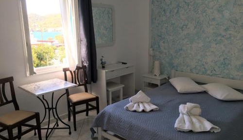 Triple Room with Sea View