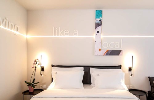 Volos City Centre House | Local Urban Living