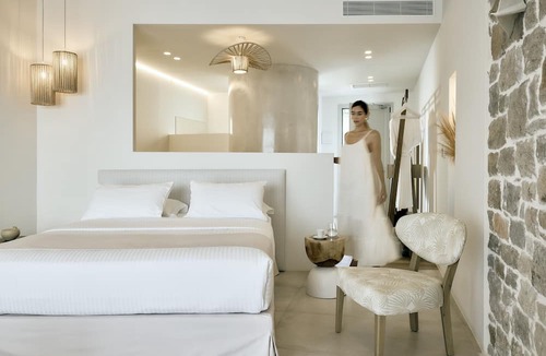 Adamas Hotel | Civitas Milos