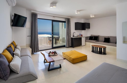 Vourvoulos House | Abrazo Villas