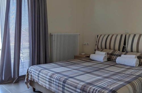 Kamena Vourla House | Samaras Apartments in Kamena Vourla