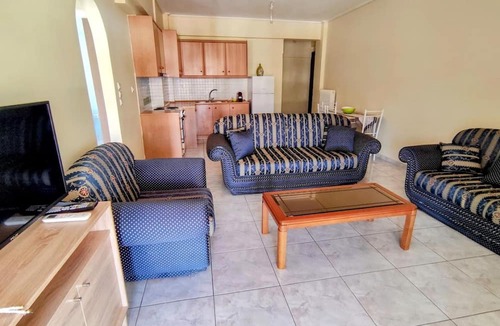 Molos-Agios Konstantinos Apartment | Angela s Apartment With Beautiful Balcony View