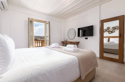 Katapola Hotel | Soil Amorgos