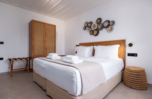 Katapola Hotel | Soil Amorgos