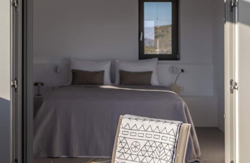 Milos Hotel | Korfi de Milo