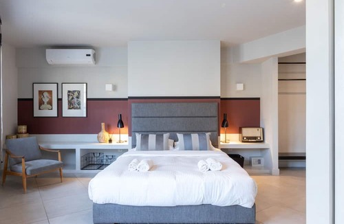 Psirri Apartment | Superb Central Athens Suite With Rooftop Perfect for 5 Guests 85sqm