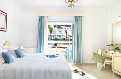 Skyros Town Apartment | Perigiali Hotel