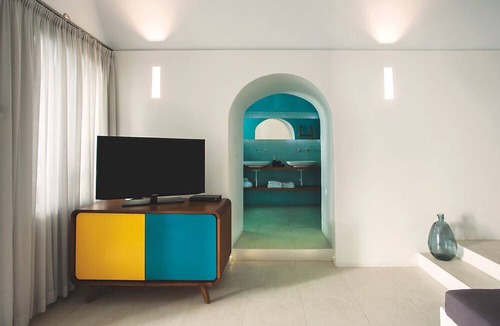 Imerovigli Hotel | Remezzo Villas