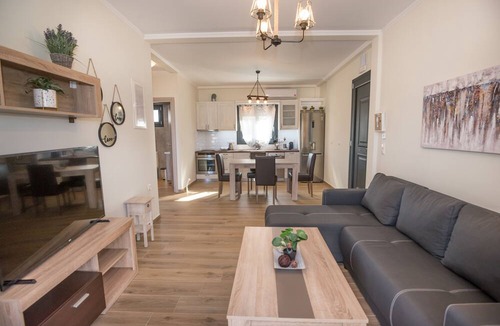 Kavallos Villa | Villa,private pool,ideal for families/couples.10 minutes from the townof Lefkada