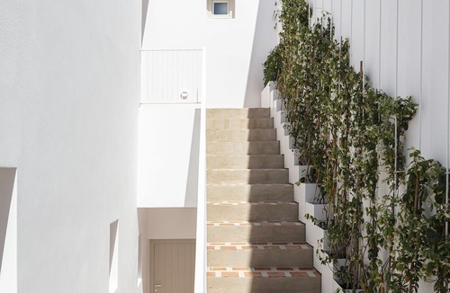 Fira Hotel | Ethos Vegan Suites