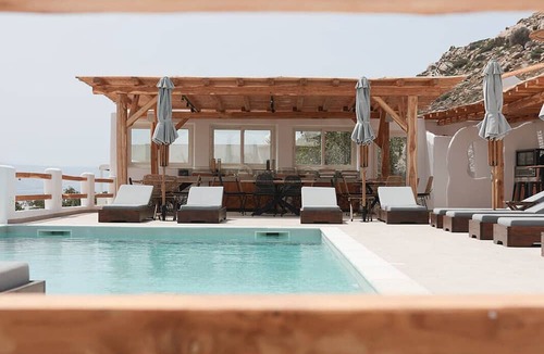 Mikri Vigla House | Naxos Earth Suites