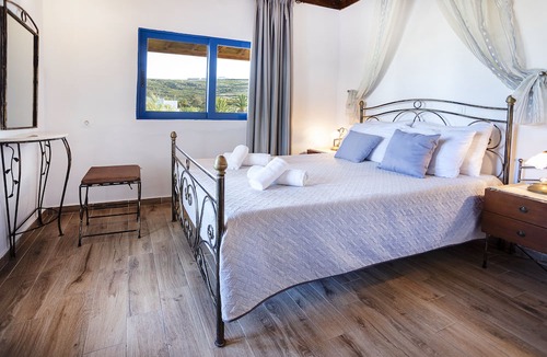 Livadi House | Vassilia on the beach Serifos