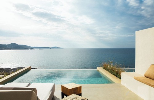 Milos Hotel | Domes White Coast Milos, Adults Only