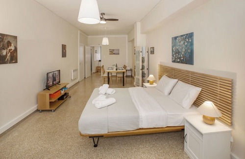 Psirri Apartment | Central apartment on pedestrian street