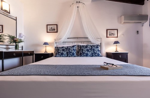Skliri Hotel | Dionysos Hotel