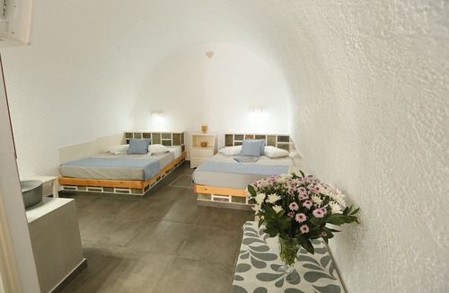 Firostefani Hotel | Kafieris Blue