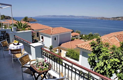 Petra Hotel | Clara Hotel