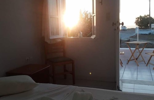 Oia Hotel | Abyssanto Villa