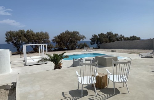 Kamari Villa | Villa Beltramo