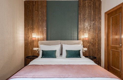 Arachova House | Paeonia