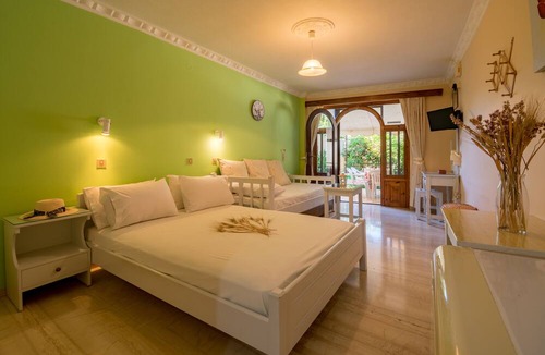 Vassiliki House | Pension Holidays