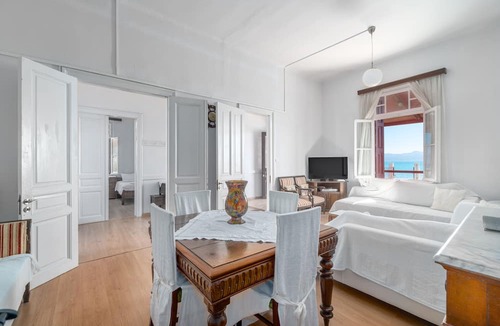 Kato Assos House | Costa Vasia Suites & Apartments