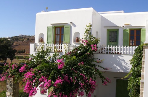Piso Livadi Hotel | Elena Studios and Apartments