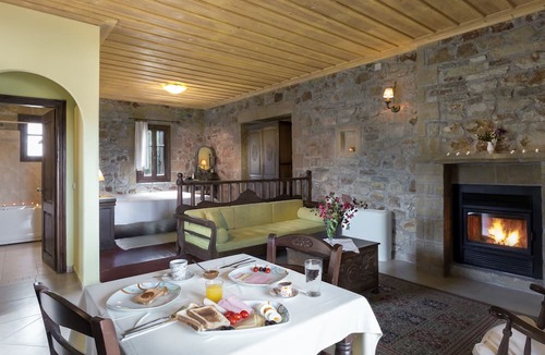 Nafplion City Centre House | Klymeni Traditional Homes