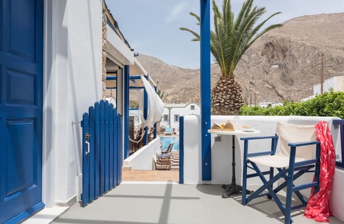 Perissa House | Anezina Villas