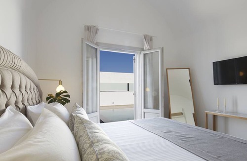 Monolithos Villa | Tramonto Private Villa