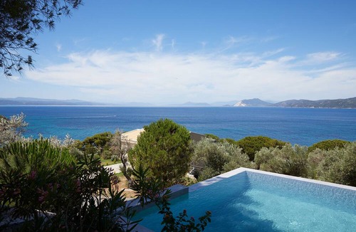 Koukounaries Resort | ELIVI Skiathos