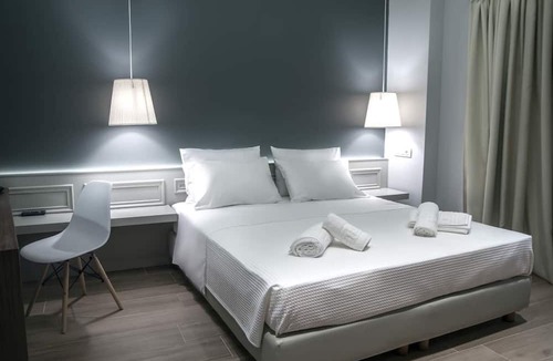 Makrigianni Hotel | AD Luxury Rooms & Suites